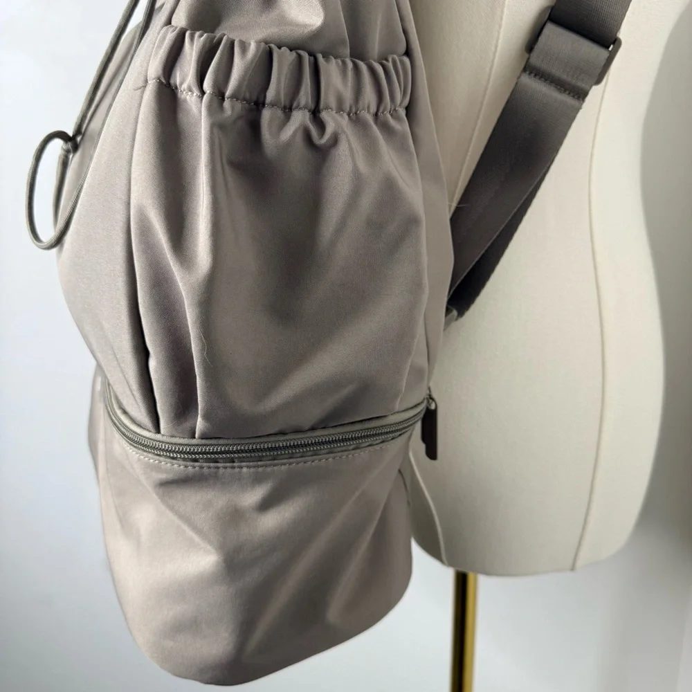 Beyond Yoga Gray Drawstring Backpack Yoga Gym Travel Bag